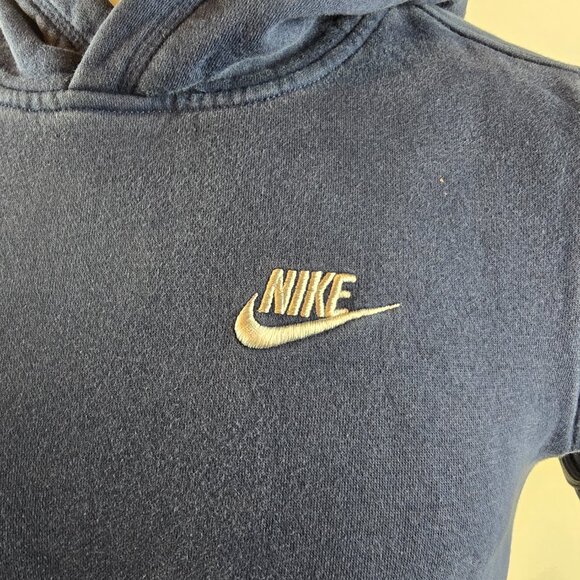 Nike Boys Hoodie XL Navy Blue Pullover Sweatshirt Youth Sportswear Club Fleece - Picture 3 of 9